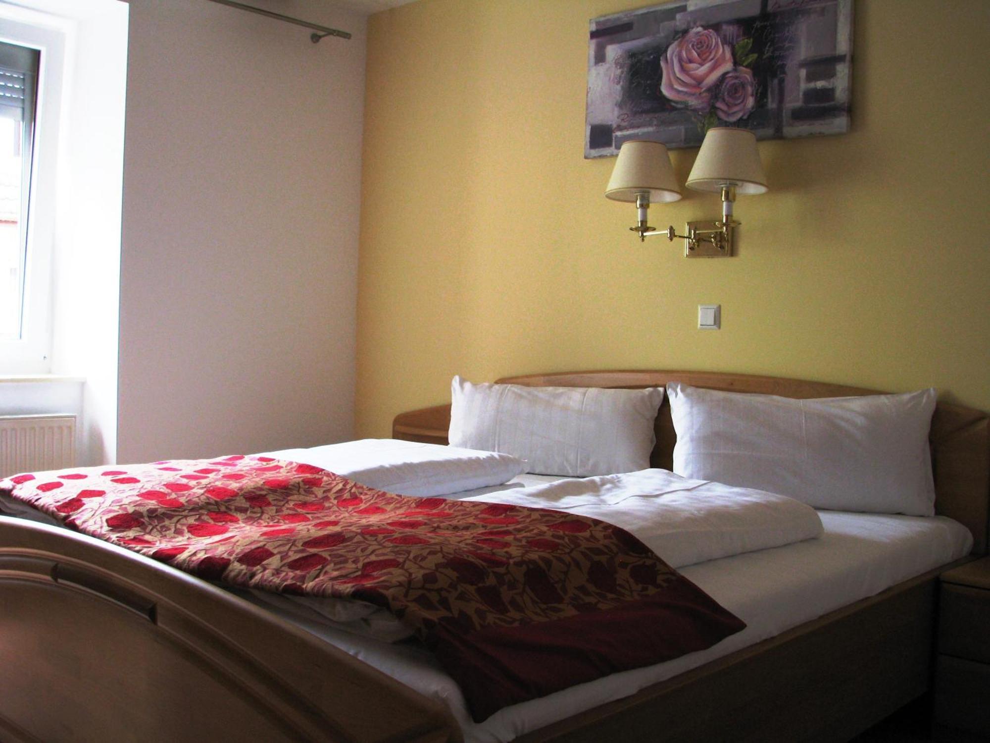 Wellnesshotel & Restaurant Hexenschopf โลฟฟิงเกน ภายนอก รูปภาพ